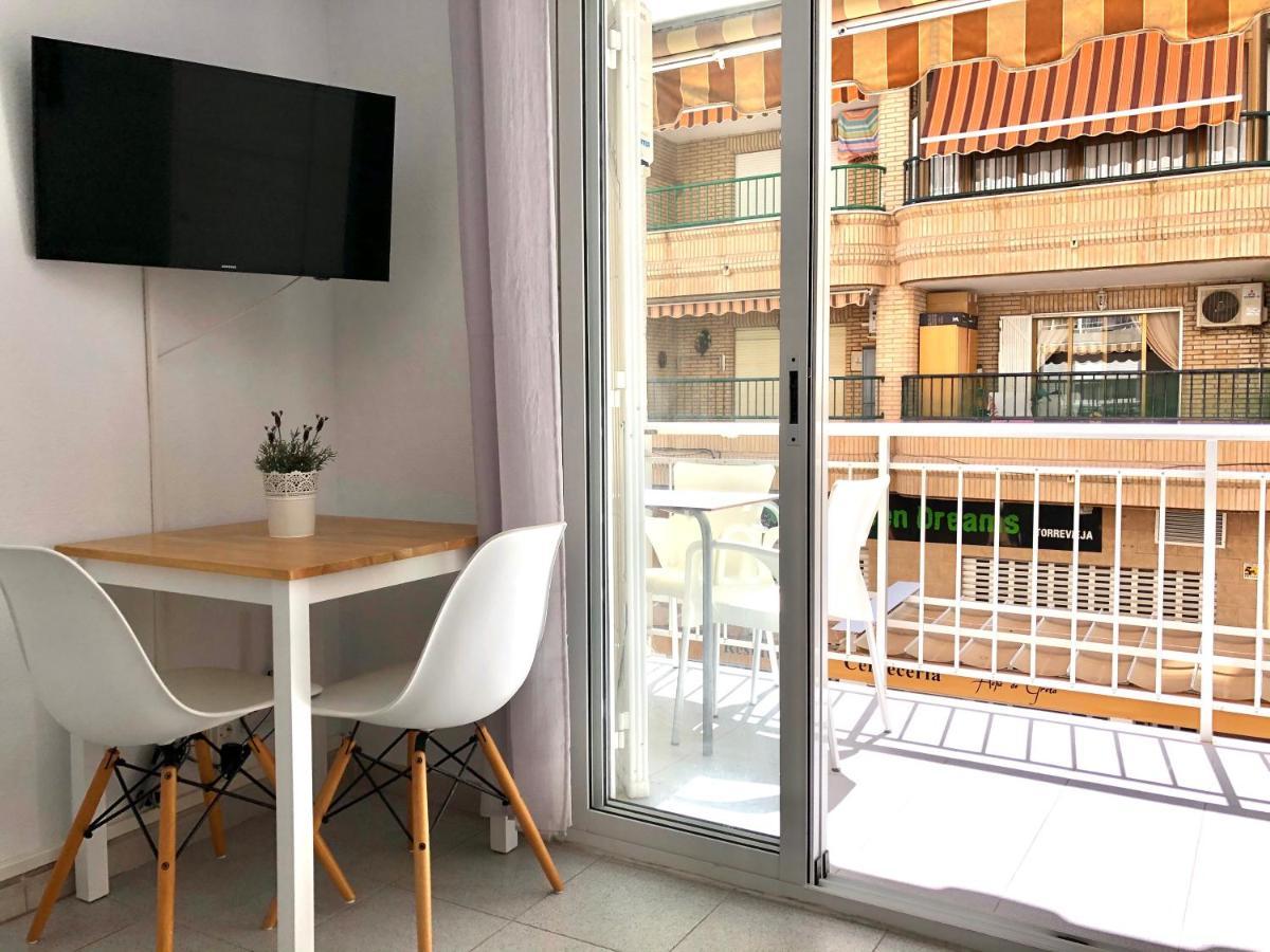 23 négyzetméteres stúdió Apartman 1 fürdőszobával Torrevieja területén Kültér fotó