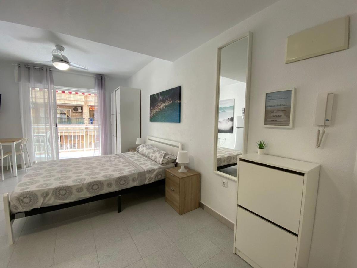 23 négyzetméteres stúdió Apartman 1 fürdőszobával Torrevieja területén Kültér fotó