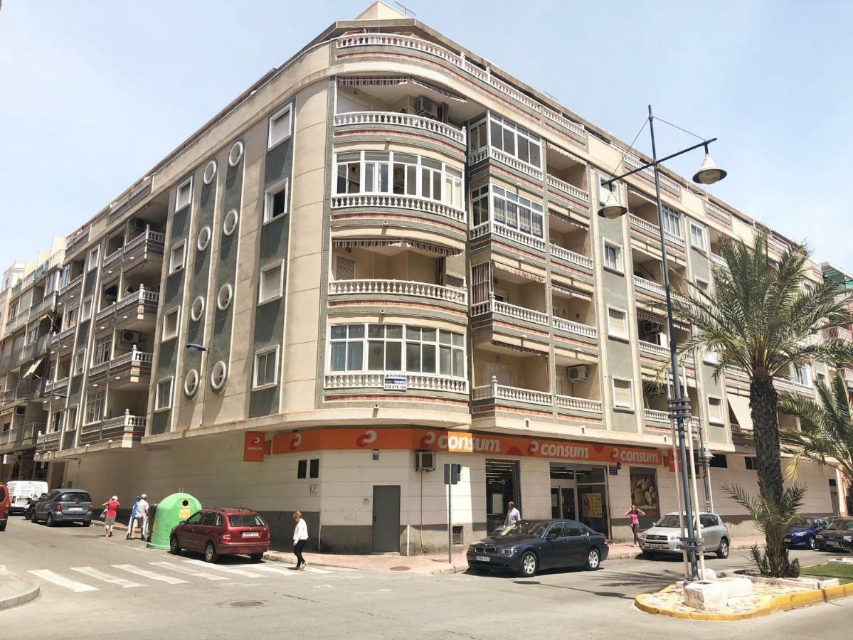 23 négyzetméteres stúdió Apartman 1 fürdőszobával Torrevieja területén Kültér fotó